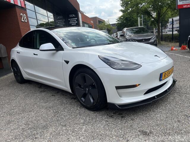 Tesla Model 3 Standard RWD Plus 60 kWh PANODAK // NAVI // ADAPTIVE CRUISE // CLIMA // AUTOPILOT // CAMERA+SENSOREN // LEDEREN BEKLEDING //