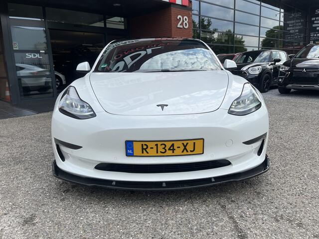 Tesla Model 3 Standard RWD Plus 60 kWh PANODAK // NAVI // ADAPTIVE CRUISE // CLIMA // AUTOPILOT // CAMERA+SENSOREN // LEDEREN BEKLEDING //