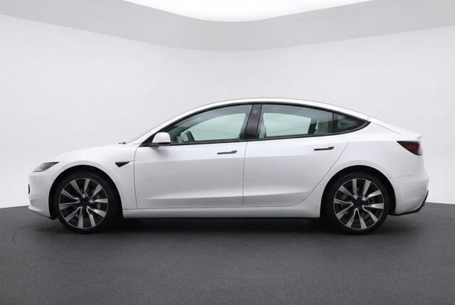 Tesla Model 3 Premium Long Range AWD 78kWh l FSD4 (HW4) l AMD RYZEN l Warmtepomp