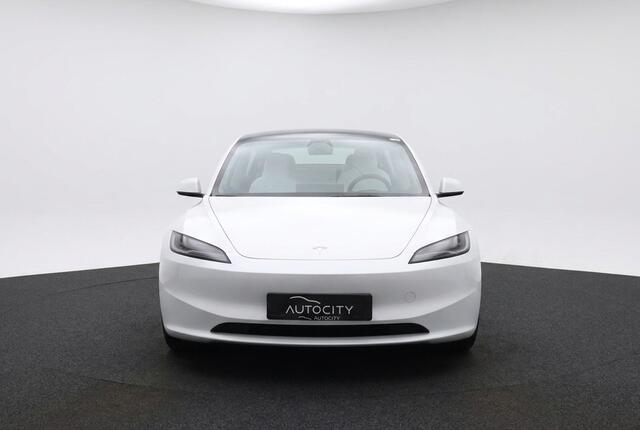 Tesla Model 3 Premium Long Range AWD 78kWh l FSD4 (HW4) l AMD RYZEN l Warmtepomp