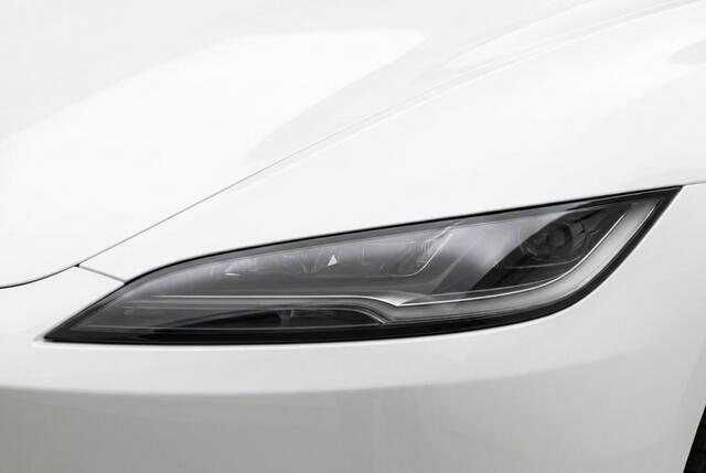 Tesla Model 3 Premium Long Range AWD 78kWh l FSD4 (HW4) l AMD RYZEN l Warmtepomp