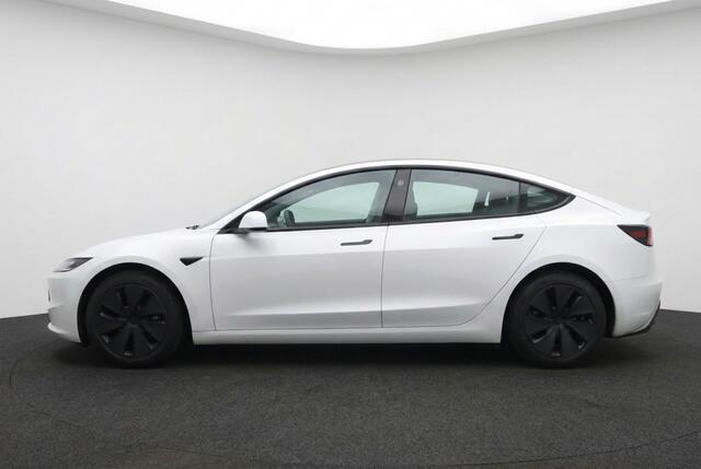 Tesla Model 3 Premium Long Range AWD 78kWh SOH 92.5% l FSD4 (HW4) l AMD RYZEN l Warmtepomp