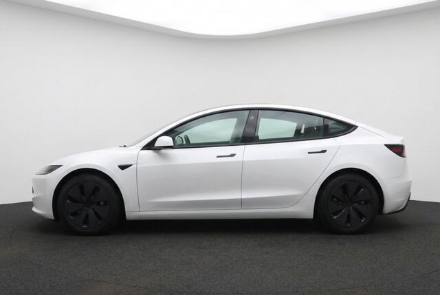 Tesla Model 3 Premium Long Range AWD 78kWh SOH 92.5% l FSD4 (HW4) l AMD RYZEN l Warmtepomp