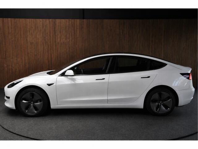 Tesla Model 3 RWD SOH: 96,1% Panodak Leer 360° ACC Climate Stuur- & Stoelverwarming voor & achter LM velgen PDC Elektr. achterklep Elektr. verst. stuurwiel Elektr. verstelb. stoelen Metallic lak 1e Eigenaar BTW auto