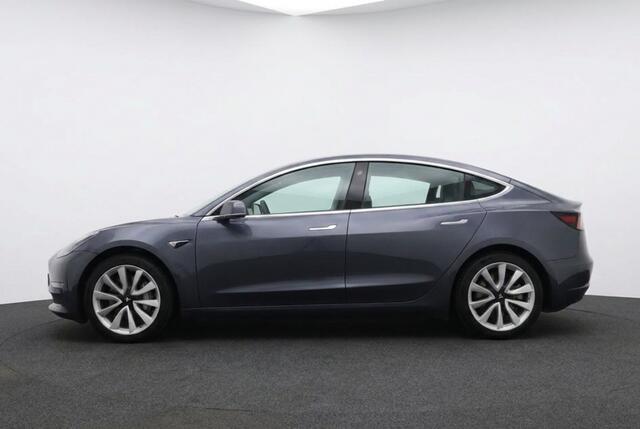 Tesla Model 3 Long Range AWD 75kWh Pano | Autopilot | Camera | Stoelverwarming