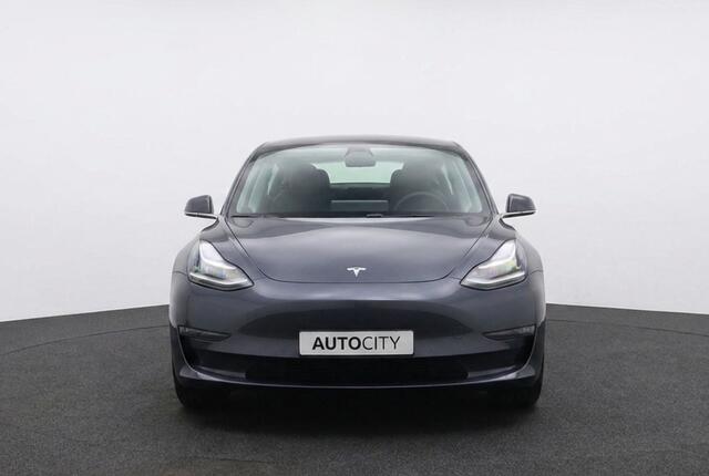 Tesla Model 3 Long Range AWD 75kWh Pano | Autopilot | Camera | Stoelverwarming