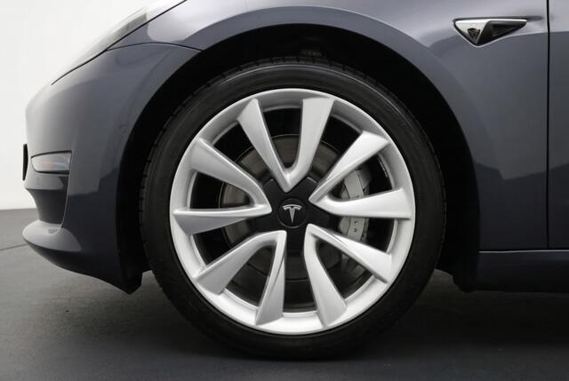 Tesla Model 3 Long Range AWD 75kWh Pano | Autopilot | Camera | Stoelverwarming