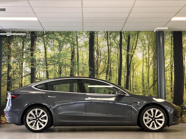 Tesla Model 3 Long Range AWD 75 kWh | 351 PK! | Origineel Nederlands | Leder | Autopilot | Premium Audio | Panoramadak | Elektrische Stoelen | Stoelverwarming | Achterbankverwarming |