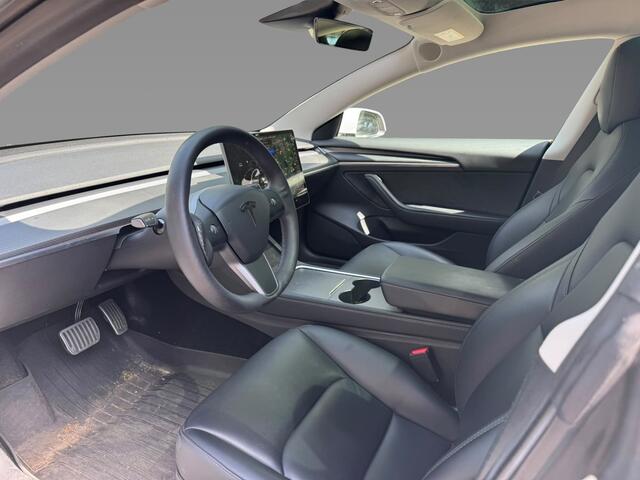 Tesla Model 3 Standard RWD Plus 60 kWh / FACELIFT / Autopilot / Panoramadak / Camera / Leder / 19'' / Leder / Premium Audio / Warmtepomp