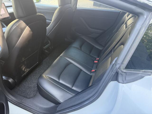 Tesla Model 3 Long Range AWD 75 kWh Panoramak dak/ stoelverwarrming