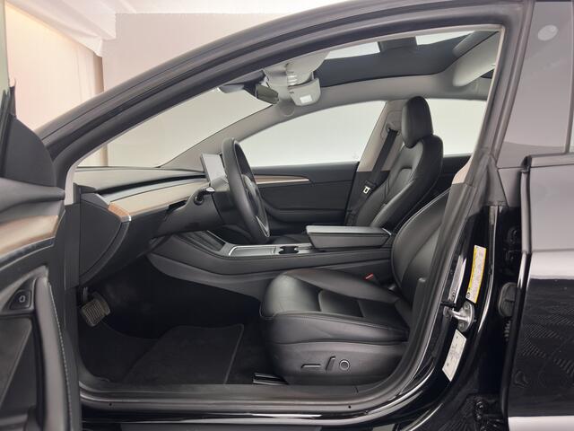 Tesla Model 3 Standard RWD Plus 60 kWh [3-Fase-11kW] (INCL-BTW) Aut. *PANO | AUTOPILOT | LEATHER | KEYLESS | FULL-LED | MEMORY-PACK | TOPVIEW | DAB | CARPLAY | DIGI-COCKPIT | LANE-ASSIST | HEATED- COMFORTSEATS | 19"ALU*