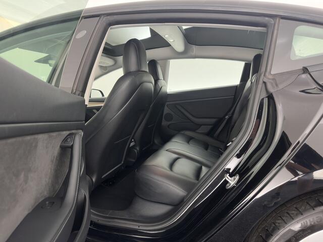 Tesla Model 3 Standard RWD Plus 60 kWh [3-Fase-11kW] (INCL-BTW) Aut. *PANO | AUTOPILOT | LEATHER | KEYLESS | FULL-LED | MEMORY-PACK | TOPVIEW | DAB | CARPLAY | DIGI-COCKPIT | LANE-ASSIST | HEATED- COMFORTSEATS | 19"ALU*