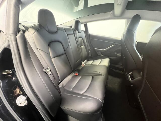 Tesla Model 3 Standard RWD Plus 60 kWh | Navigatie | LM Velgen 18" | Panoramadak | Voorstoelen Verwarmd | Cruise Control | Dodehoekdetectie | Airco Automatisch |