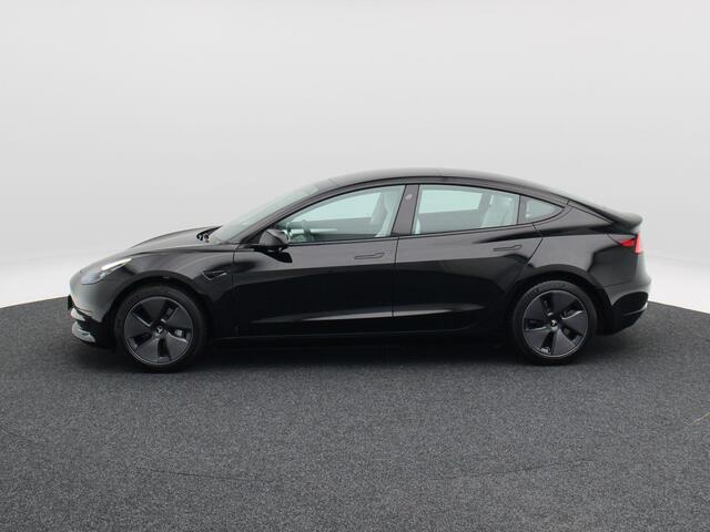 Tesla Model 3 Standard RWD Plus 60 kWh 238 Pk | Stoelverwarming | Panoramadak | Camera | Adaptive Cruise | 18 Inch | 41.788 Km !!