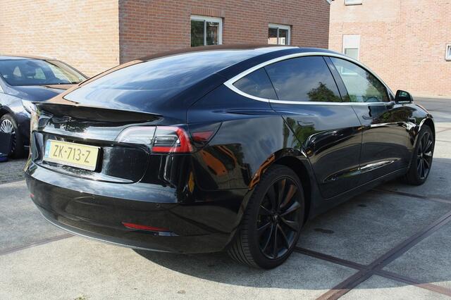 Tesla Model 3 Standard RWD Plus / NAP / Softclose