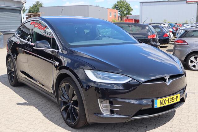 Tesla Model X 90D Base 6p. SOH 92%, Camera rondom, Navigatie, 6 Persoons, Cruise control, Lederen interieur