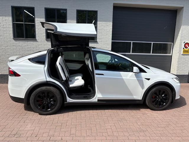 Tesla Model X Performance Ludicrous + / 814PK / Chrome delete / Carbon / Raven / AP3
