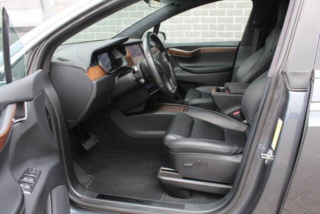 Tesla Model X Long Range / Autopilot / Trekhaak / N.A.P.