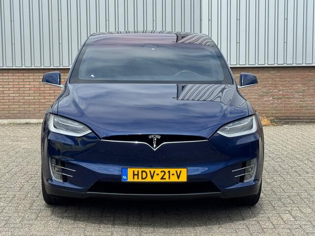 Tesla Model X 75D Base 6 persoons