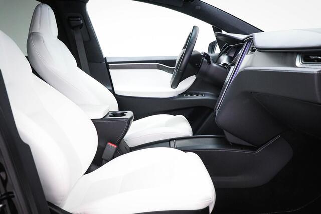 Tesla Model X Performance Ludicrous 6p. l LED | STUUR / ACHTEBANK- VERWARMING | TREKHAAK | 22"