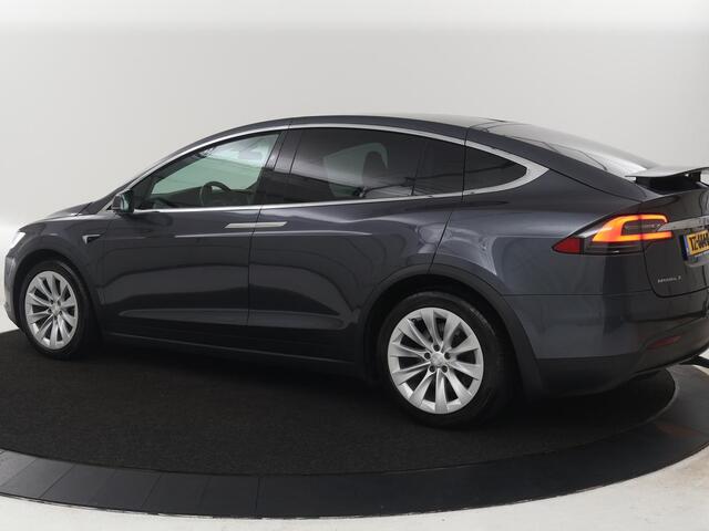 Tesla Model X 100D 6p. | SOH 86,1% | Stuur/stoel verwarming | Leder | Memory | Sfeerverlichting | Adaptive cruise | Climate control | Camera | Park assist | Trekhaak |