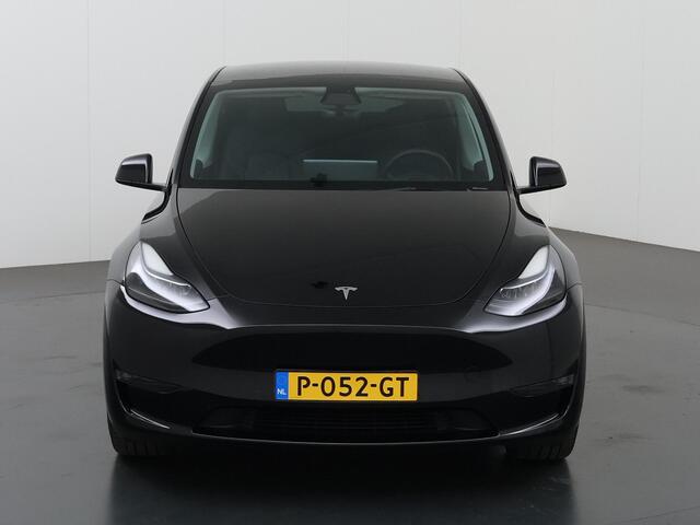 Tesla Model Y Long Range AWD 75 kWh | SOH 95% | Panoramadak | Lederen Interieur | Adaptieve Cruise Control | Camera | Dodehoek detectie | LED |