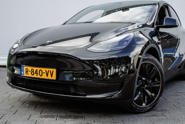 Tesla Model Y RWD 58 kWh Camera/ Leer/ Navigatie/ 19"/ Led/ Adapt. cruise/ Panoramadak