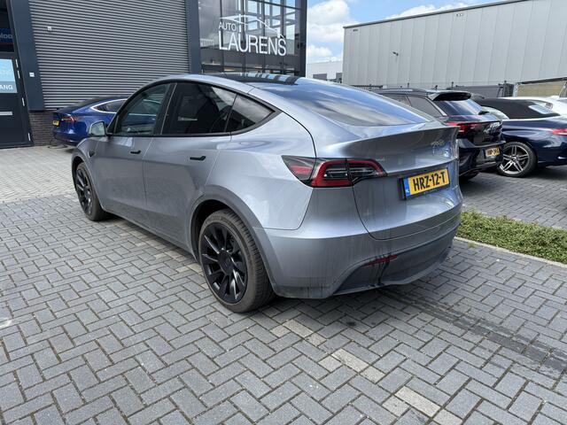 Tesla Model Y Long Range AWD 75 kWh | 20" L.M. Velgen | Autopilot