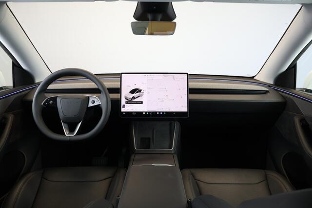 Tesla Model Y Long Range AWD 75 KWH - Premium audio - Warmtepomp
