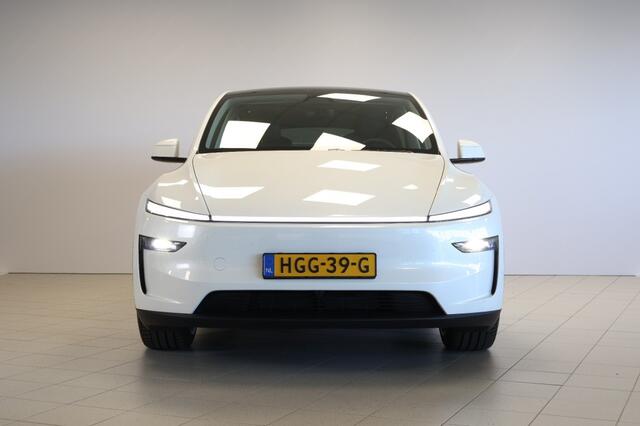 Tesla Model Y Long Range AWD 75 KWH - Premium audio - Warmtepomp