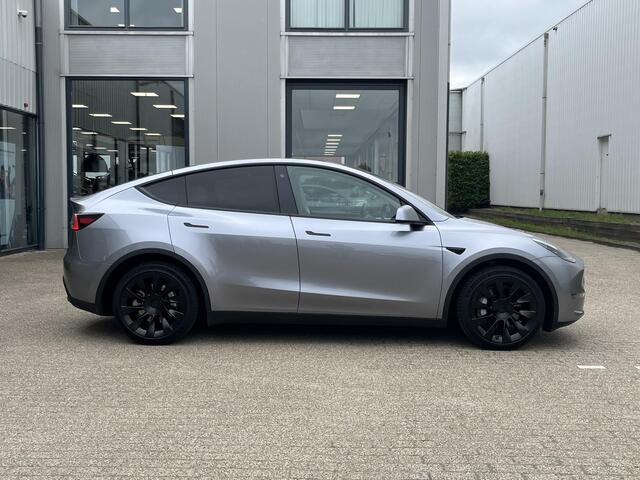 Tesla Model Y Long Range AWD 75 kWh | NL Auto/1e Eig./Full Self-Driving/Enhanced Autopilot/20-inch/Trekhaak/Acceleration boost/Navi/Pano.Dak