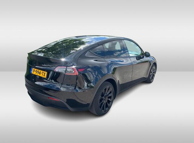 Tesla Model Y Long Range AWD 75 kWh / Autopilot / Panoramadak / Camera / Leder / 20'' / Keyless / ACC