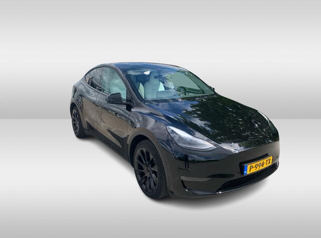 Tesla Model Y Long Range AWD 75 kWh / Autopilot / Panoramadak / Camera / Leder / 20'' / Keyless / ACC