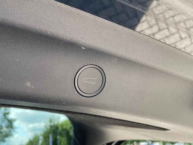 Tesla Model Y RWD 58 kWh