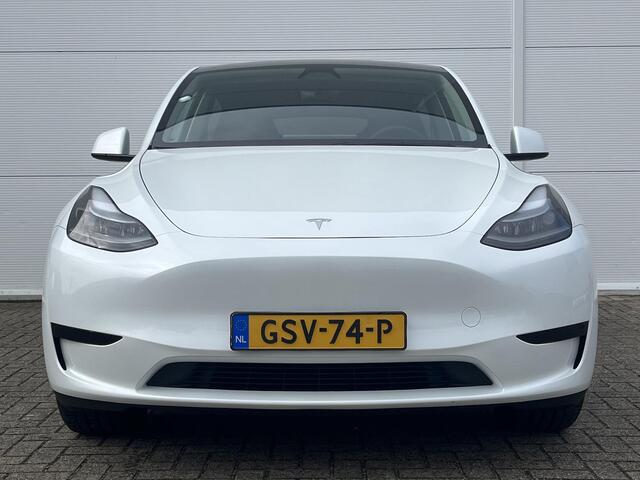 Tesla Model Y RWD 58 kWh / Stoelverwarming / Warmtepomp / Keyless Go / Panorama dak /