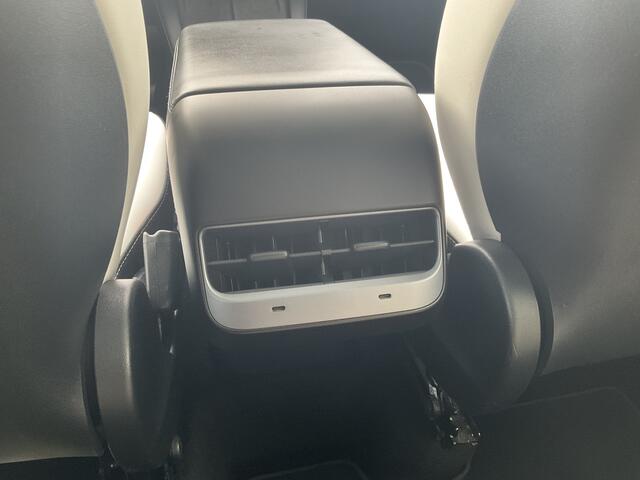 Tesla Model Y Long Range AWD 75 kWh Pano Autopilot Leder Stoelverw Cam NL-Auto!