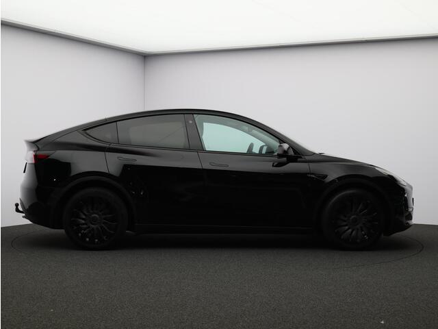 Tesla Model Y Long Range AWD 75 kWh / Full Self-Driving / Stoelen+Stuur Verwarmd / Automaat / Long Range Pakket / Panoramadak / Leder /
