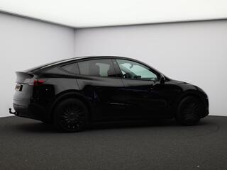 tesla-model-y-long-range-awd-75-kwh