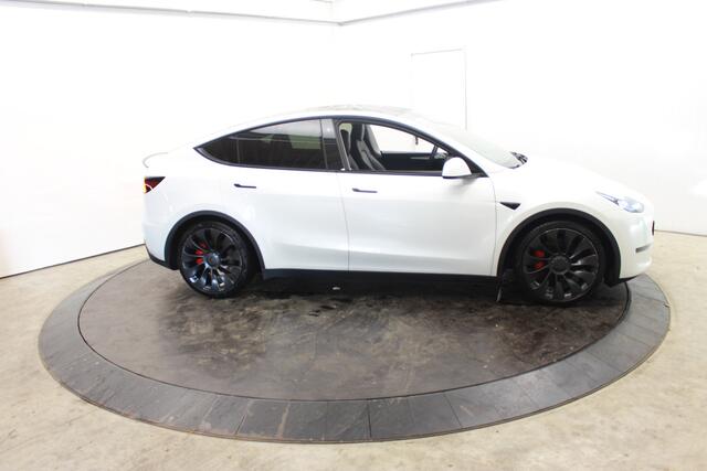 Tesla Model Y Performance AWD 75 kWh 464PK El a-Klep Pano Cam Leder
