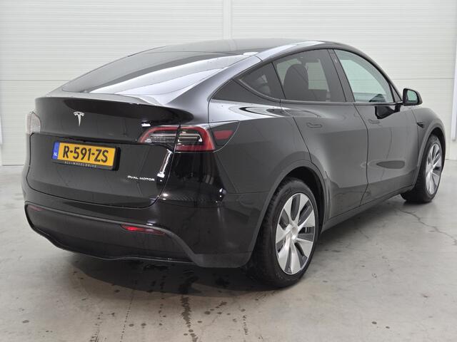 Tesla Model Y Long Range AWD 75 kWh | Leder | Camera | Clima |*