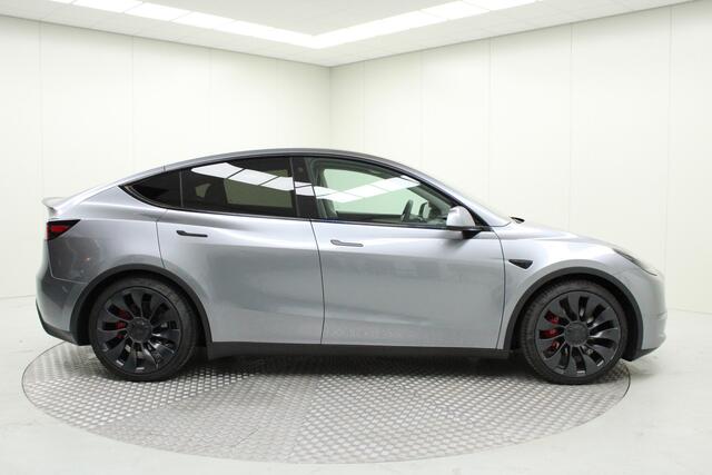 Tesla Model Y Performance AWD 75 kWh | BTW Auto | Autopilot / 21" Velgen / 533km range / Panoramadak