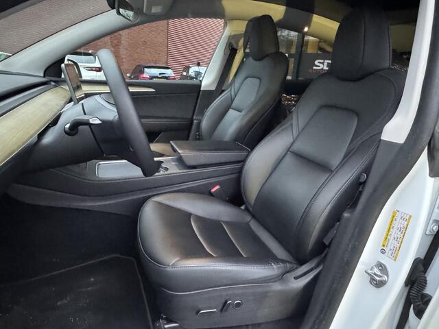 Tesla Model Y RWD 58 kWh // PANODAK // NAVI // ADAPTIVE CRUISE // CLIMA // AUTOPILOT // 360 CAMERA // LEDEREN BEKLEDING //