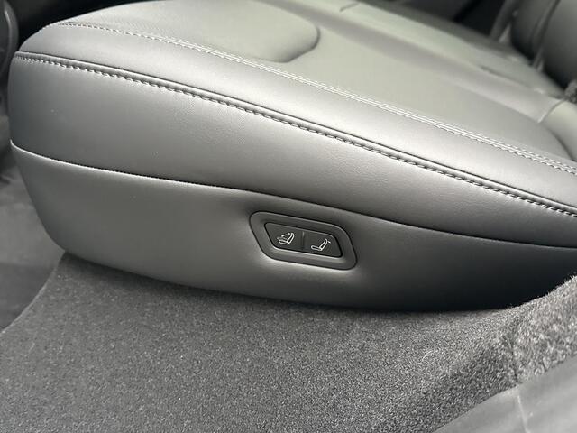 Tesla Model Y Premium Long Range AWD 75 kWh NIEUW MODEL| AUTOPILOT| VOLLEDIGE TESLA GARANTIE T/M 03/2029 OF 80.000KM| DE HOOGVOLTACCU EN AANDRIJFLIJN TOT 2033 of 192.000KM |