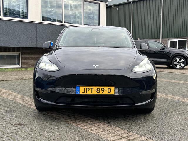 Tesla Model Y Performance AWD 75 kWh VAN: ¤39.900,- VOOR: ¤37.877,- UW EINDEJAARSVOORDEEL: ¤2.023,-| AUTOPILOT| VOLLEDIGE FABRIEKSGARANTIE T/M 6-2026/80.000KM | AANDRIJFLIJN EN ACCU GARANTIE T/M 12-2030 of 192.000km