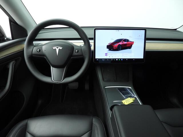 Tesla Model Y Long Range AWD 75 kWh | Midnight Cherry Red | Trekhaak | 20"