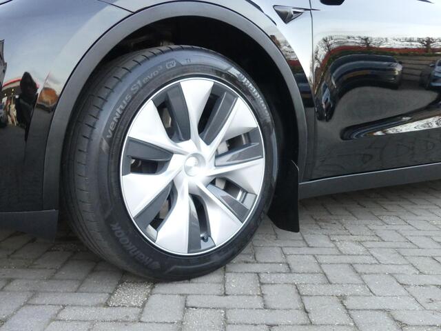 Tesla Model Y RWD 58 kWh