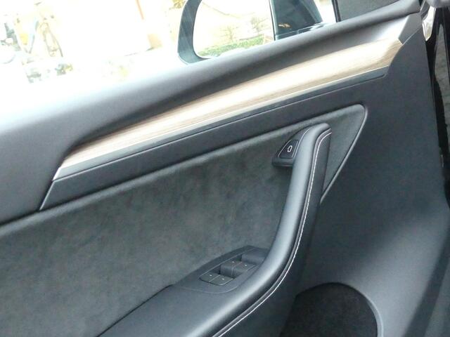 Tesla Model Y RWD 58 kWh