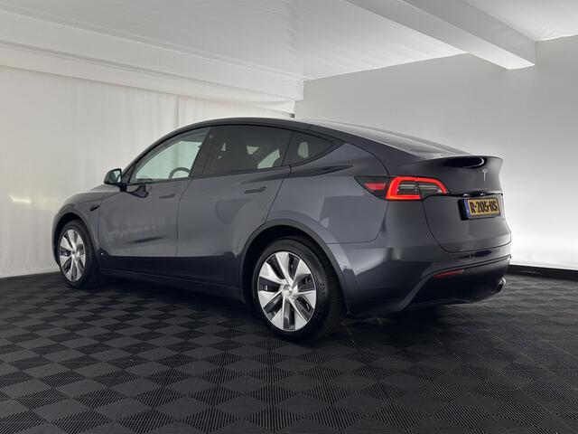 Tesla Model Y Long Range AWD 75 kWh [ 3-Fase ] {SOH-87%} (INCL.BTW) Aut. *PANO-WINDOW | AUTO-PILOT | LUXURY-LEATHER | NAVI-FULLMAP | MATRIX-LED | KEYLESS | CAMERA | DAB+ | HEATED-COMFORTSEATS | PRIVACY-GLASS | 19''ALU*