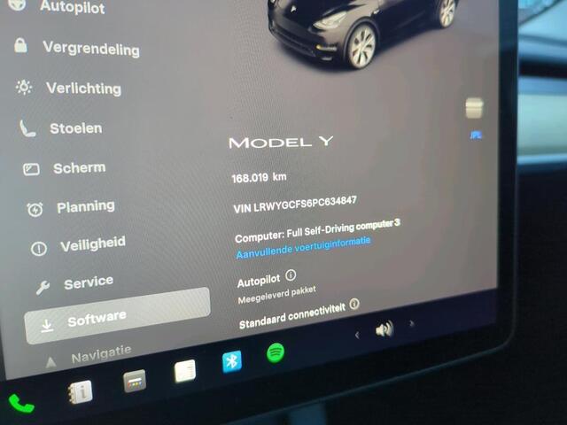 Tesla Model Y Aut. Range Plus | Autopilot | Panorama | Leder |