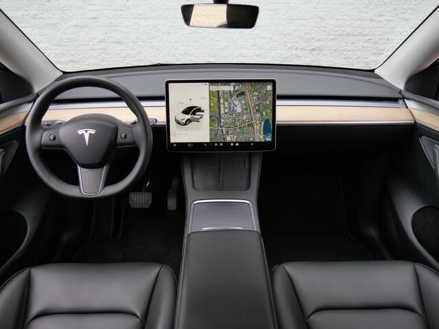 Tesla Model Y 75kWh AWD LONG RANGE/ ELEKT. KLEP/ ZWART LEDER